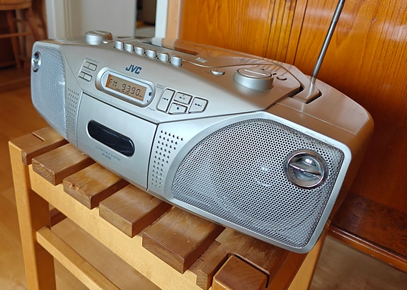 JVC RC-EZ35S radio, CD, kasettisoitin