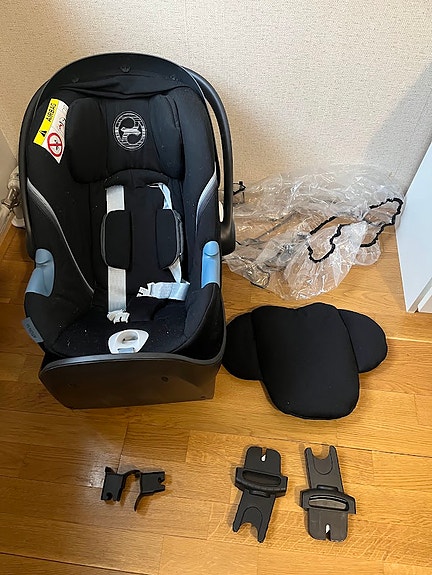 Cybex Aton M turvaistuin + Jalusta + tukityyny + Isofix kiinnitys + sadesuoja