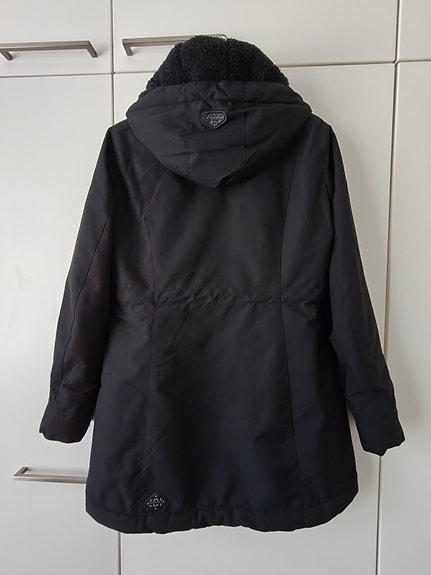 Ragwear musta talvitakki S