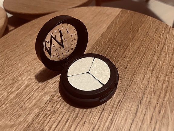Make Up Store Microshadow Trio luomiväri