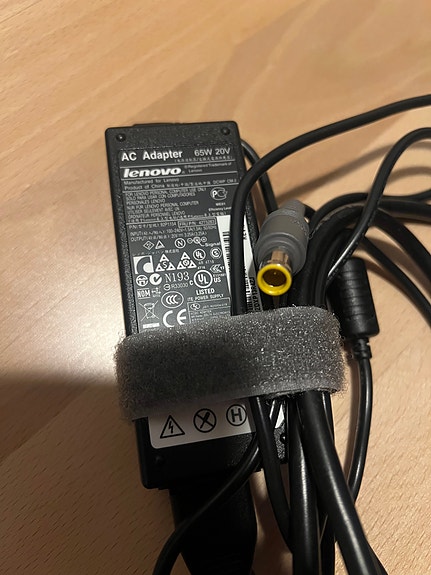 Lenovo virtalähde/laturi 65W 20V