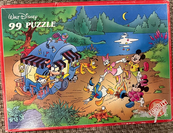Palapeli Disney retro vintage Aku Iines Mikki Minni Hessu Pluto