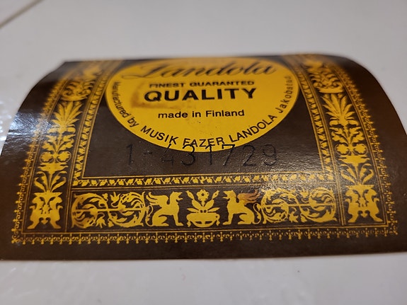 Product image 8 of 9