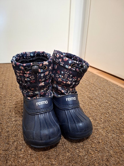 Reima talvikengät 26