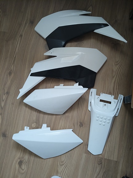 Product image 8 of 9