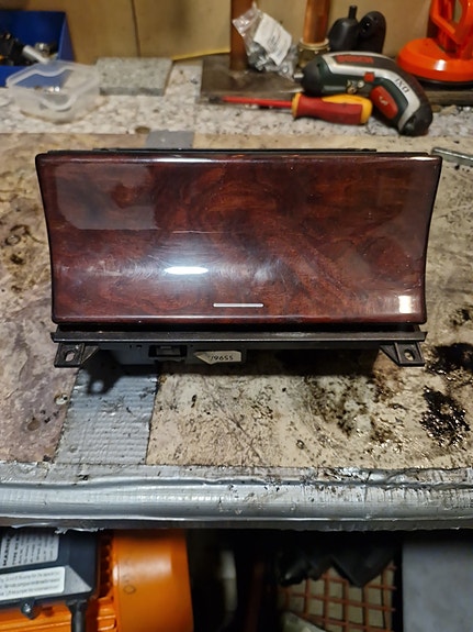 mb w210 tuhkakuppi