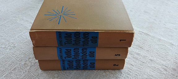 Täällä Pohjantähden alla -trilogia