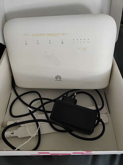 Huawei B715 4G+ WiFi -kotimokkula