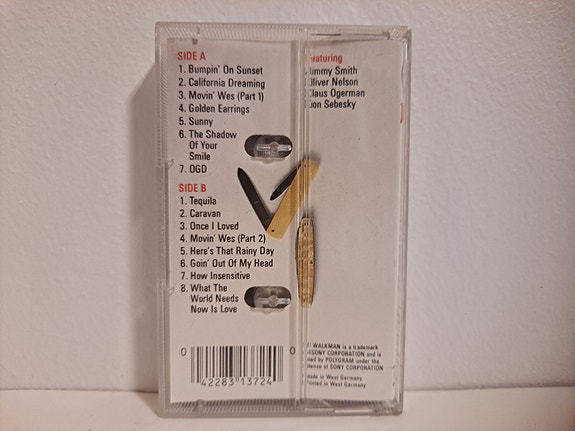 Product image 3 of 3