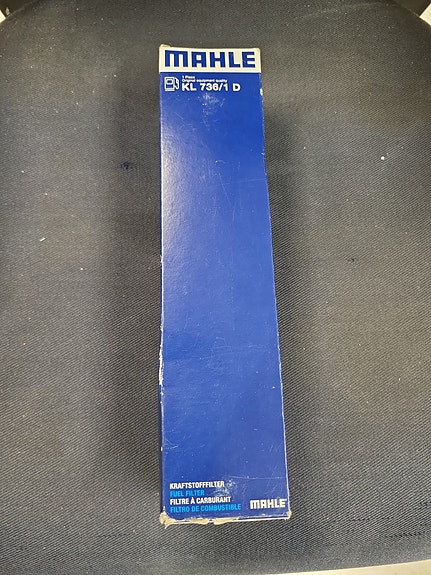 BMW polttoainesuodatin, 318d, 320d jne.