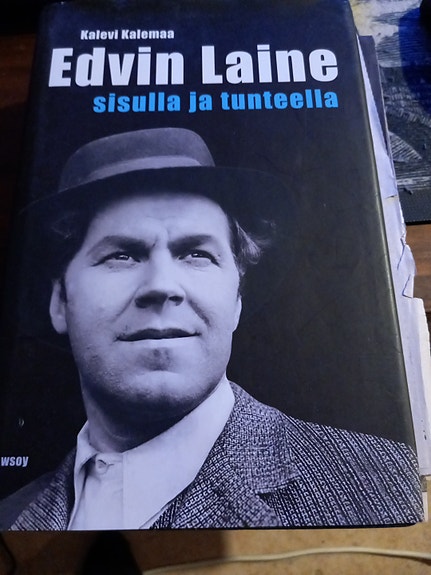 Edvin Laine - Sisulla ja tunteella elämänkerta