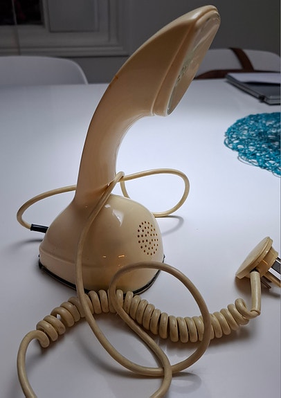 Cobra puhelin