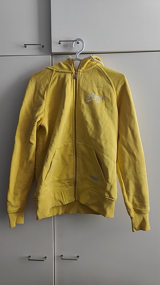 Peak Performance huppari S keltainen naiset