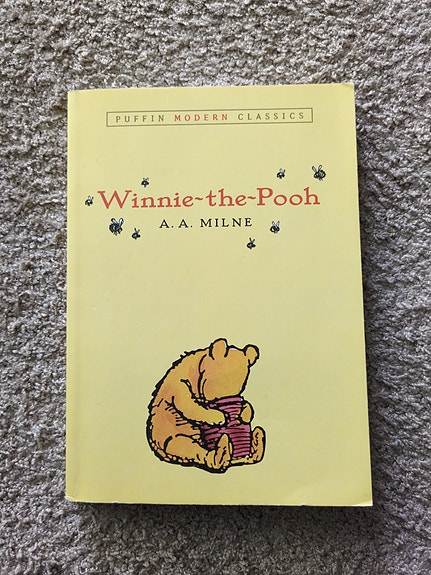 Nalle Pooh kirja - englanniksi