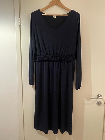 Mekko 44/46 (L), Pola tummansininen