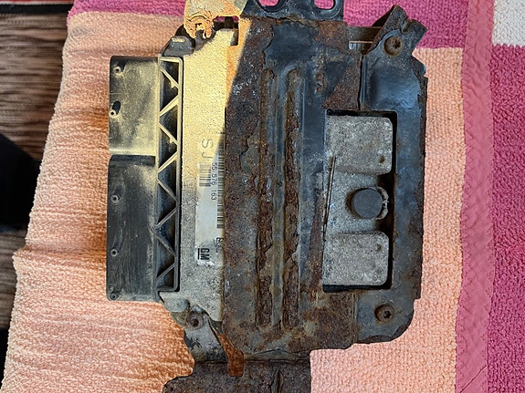 Saab 9-3 1.9 TTid Ecu