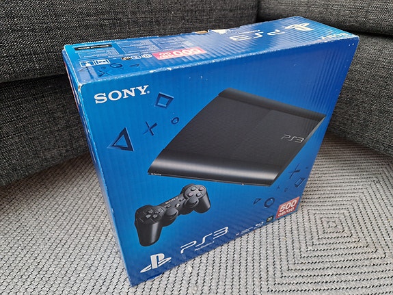 PS3 500GB pelikonsoli