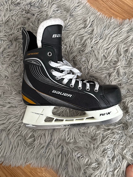 Bauer Supreme jääkiekkoluistimet koko 45 musta