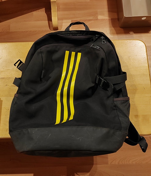 Adidas reppu