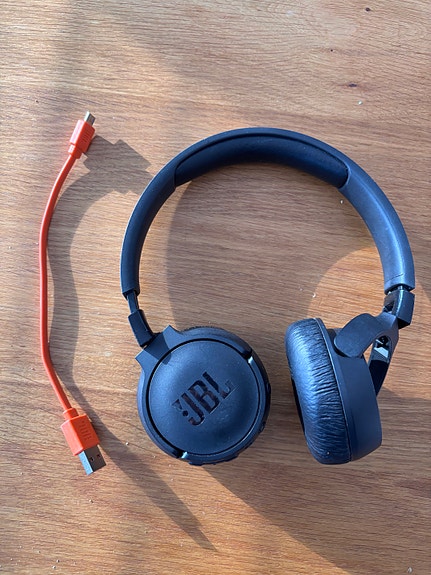 JBL langattomat Bluetooth-kuulokkeet (musta)