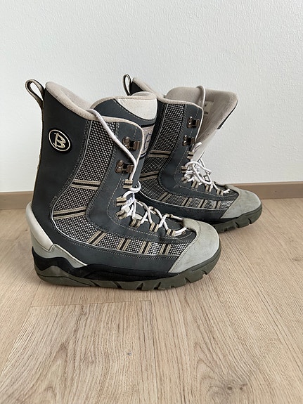 Product image 1 of 4