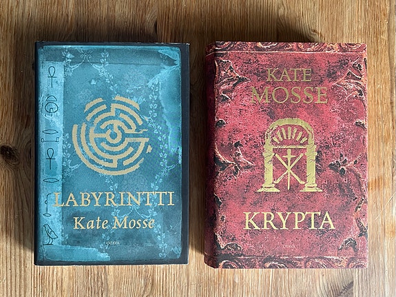 Kate Mossen romaanit "Labyrintti" ja "Krypta"