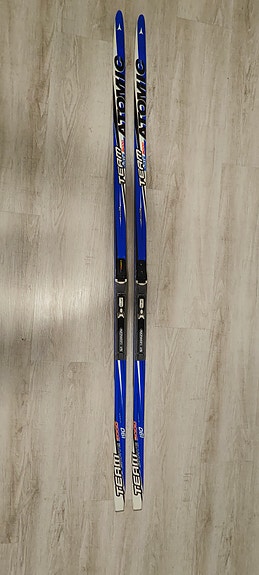 Atomic luistelusukset SNS-side + excel sauvat