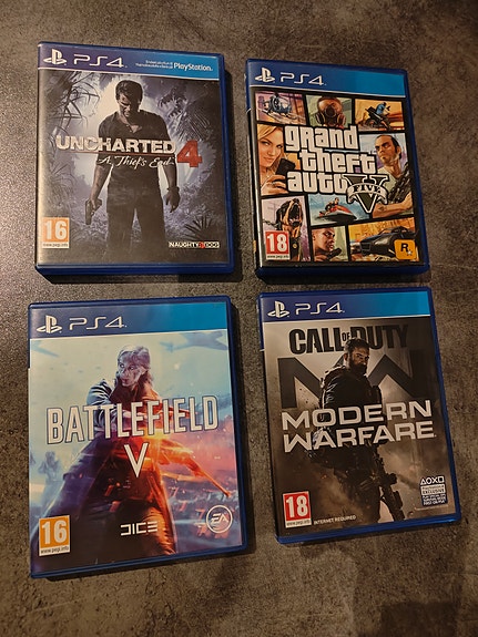 PS4 pelit GTA V, Call of duty MW, Battlefield V, Uncharted 4 a thiefs end