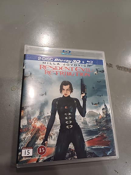 Resident evil: retribution 2-disc blu-ray 3D + blu-ray