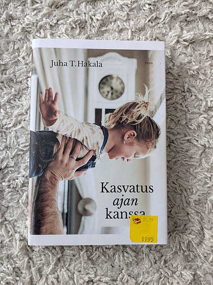Juha T. Hakala: kasvatus ajan kanssa
