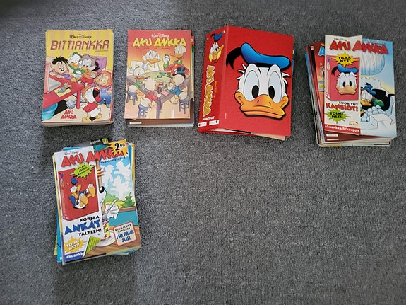 Aku ankka lehdet 2000-2012 (80 kpl)