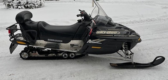 Ski-Doo Legend osaa