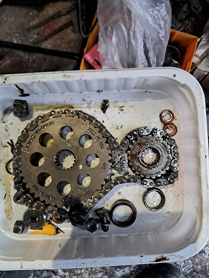 Ski-doo mxz 440 rattaat ja ketju