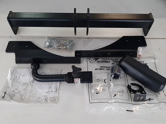 Vetokoukku irroitettava, Jeep Cherokee (KJ), UUSI