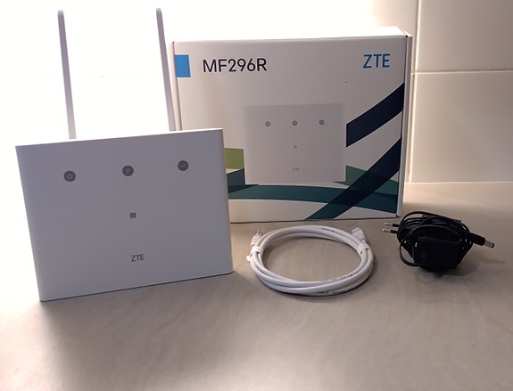 ZTE MF296R reititin
