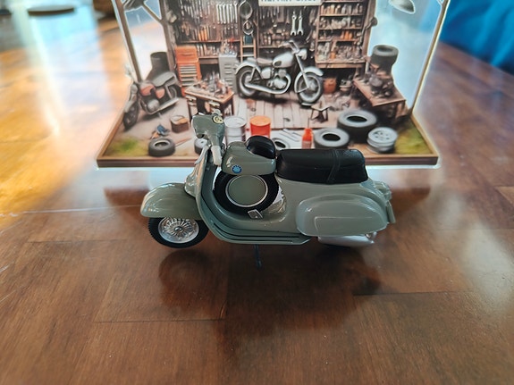 Product image 2 of 6