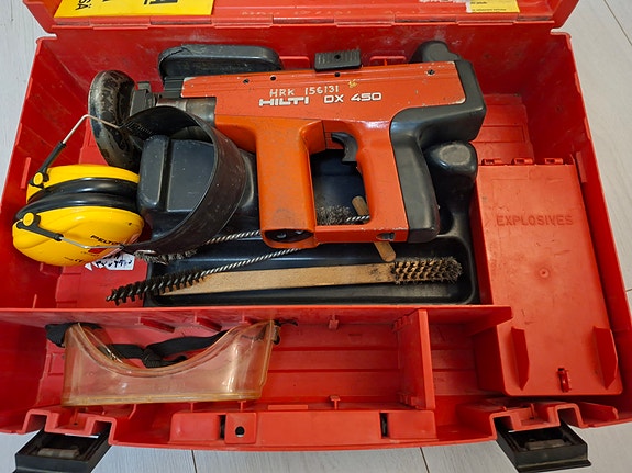 Hilti DX450 panosnaulain