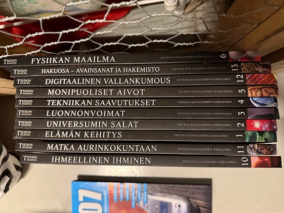 Tieteen Kuvalehti Tiedon maailma -kirjasarja, 10 osaa