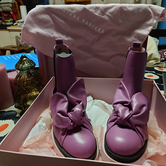 Luella boots, lila. Huom! Erikoinen väri