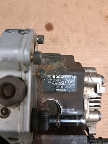 Korkeapaine diesel pumppu