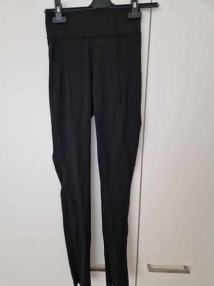 Gina Tricot urheiluleggingsit XS musta naisten