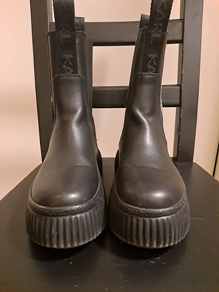 Karl Lagerfeld platform saappaat.