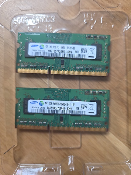 Samsung DDR3 2GB RAM-muistit kannettavalle tietokoneelle