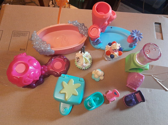 Hasbro Littlest Pet Shop -leluja