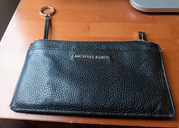 Iso nahkainen Michael Kors lompakko