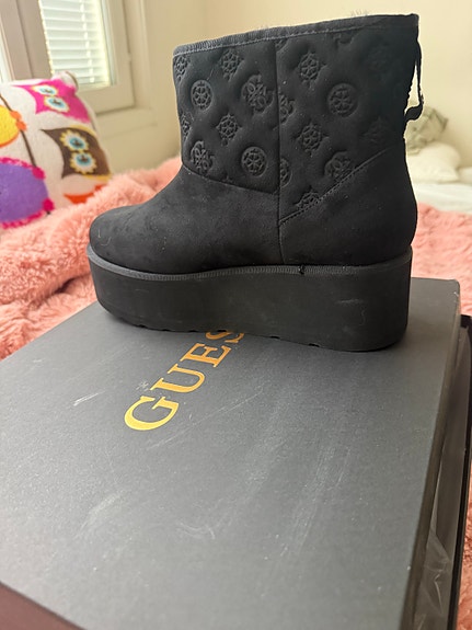 Guess Flahae Su10 platform-saappaat koko 39 musta