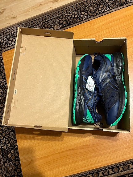 Uudet Asics Gel-Sonoma 6 G-TX koko 46.