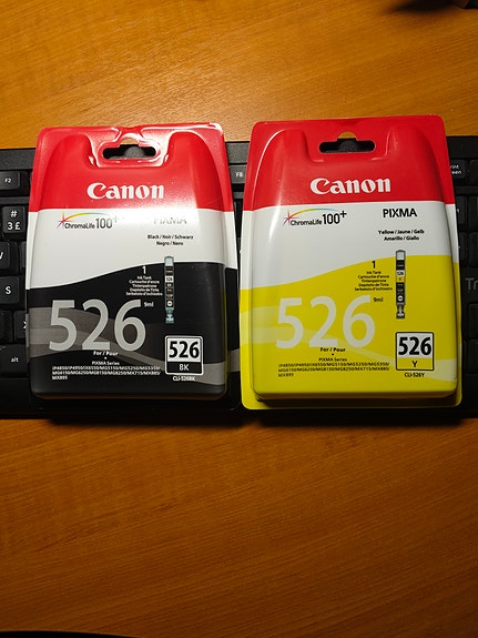 Canon 526  värit musteet