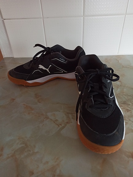 Sisäpelikengät, koko 37, Puma, hyvät