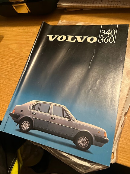 Volvo 340/360 esite